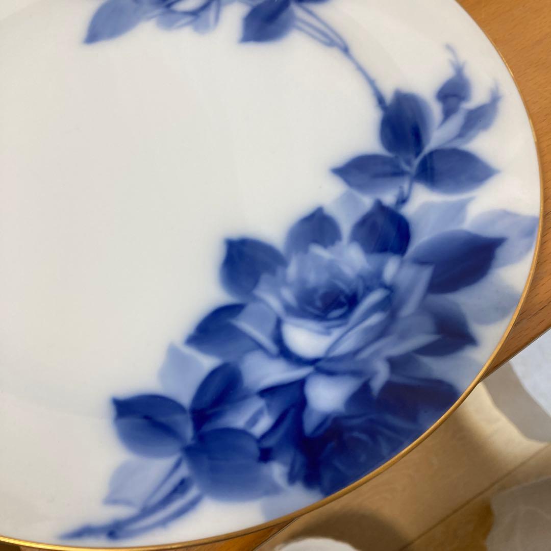 未使用　大倉陶園　大倉陶苑　ブルーローズ　3枚セット　直径約25cm