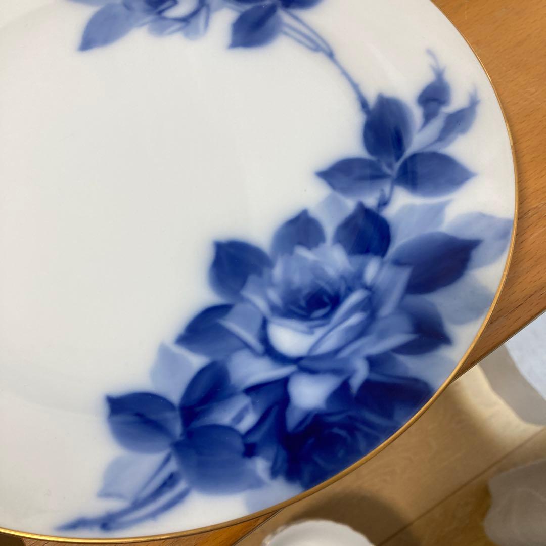 未使用　大倉陶園　大倉陶苑　ブルーローズ　3枚セット　直径約25cm