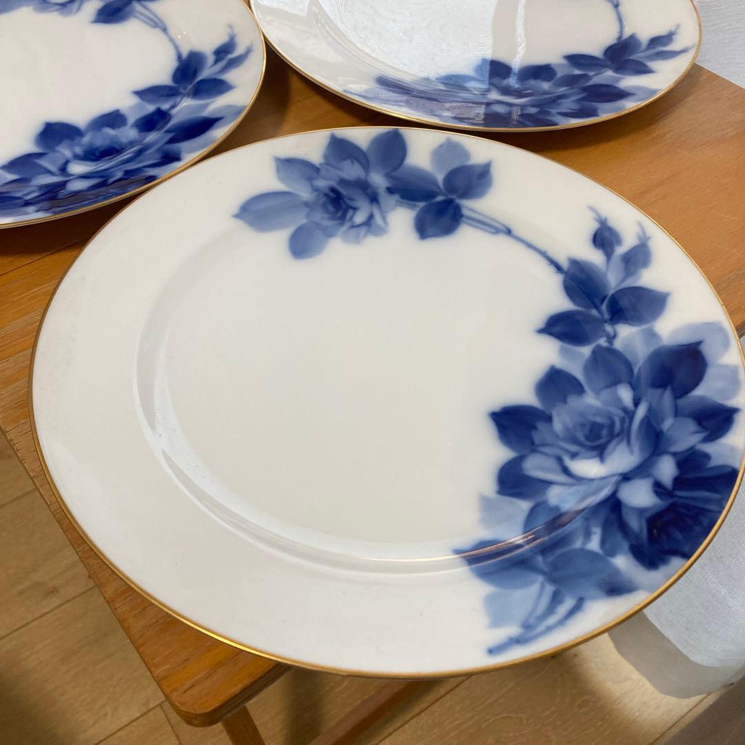 未使用　大倉陶園　大倉陶苑　ブルーローズ　3枚セット　直径約25cm