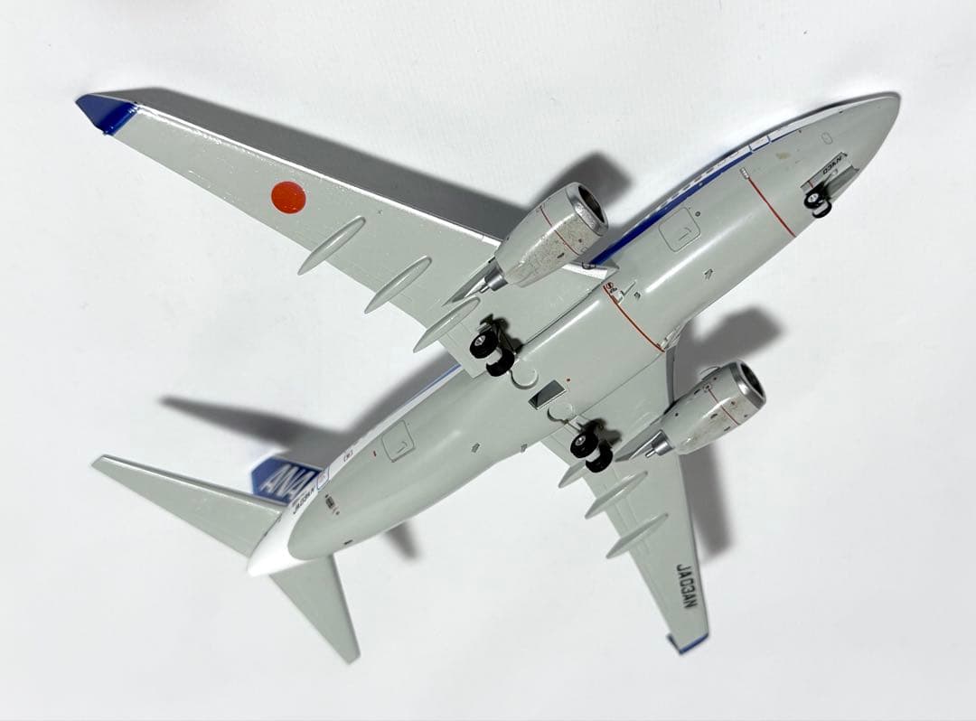 全日空商事 1/200 B737-700 ANA NH20020