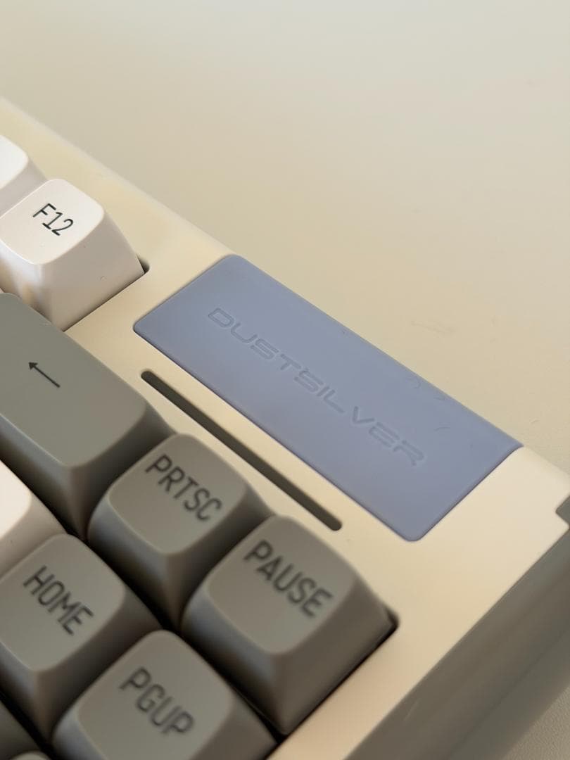 K84 メカニカルキーボード Dustsilver ほぼ未使用 箱・付属品あり