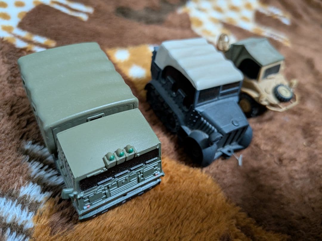 ミリタリートラック3台セット
