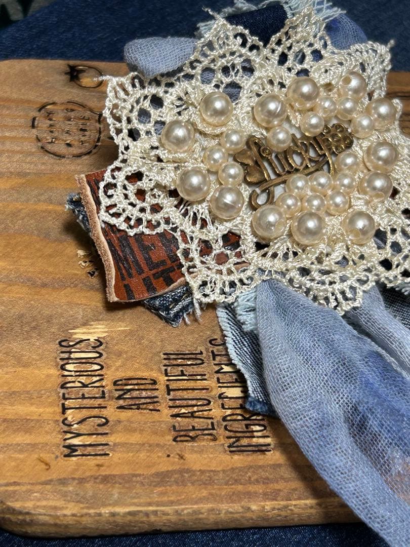 ヘアクリップ　レース裂き布ガーゼデニム　No.577