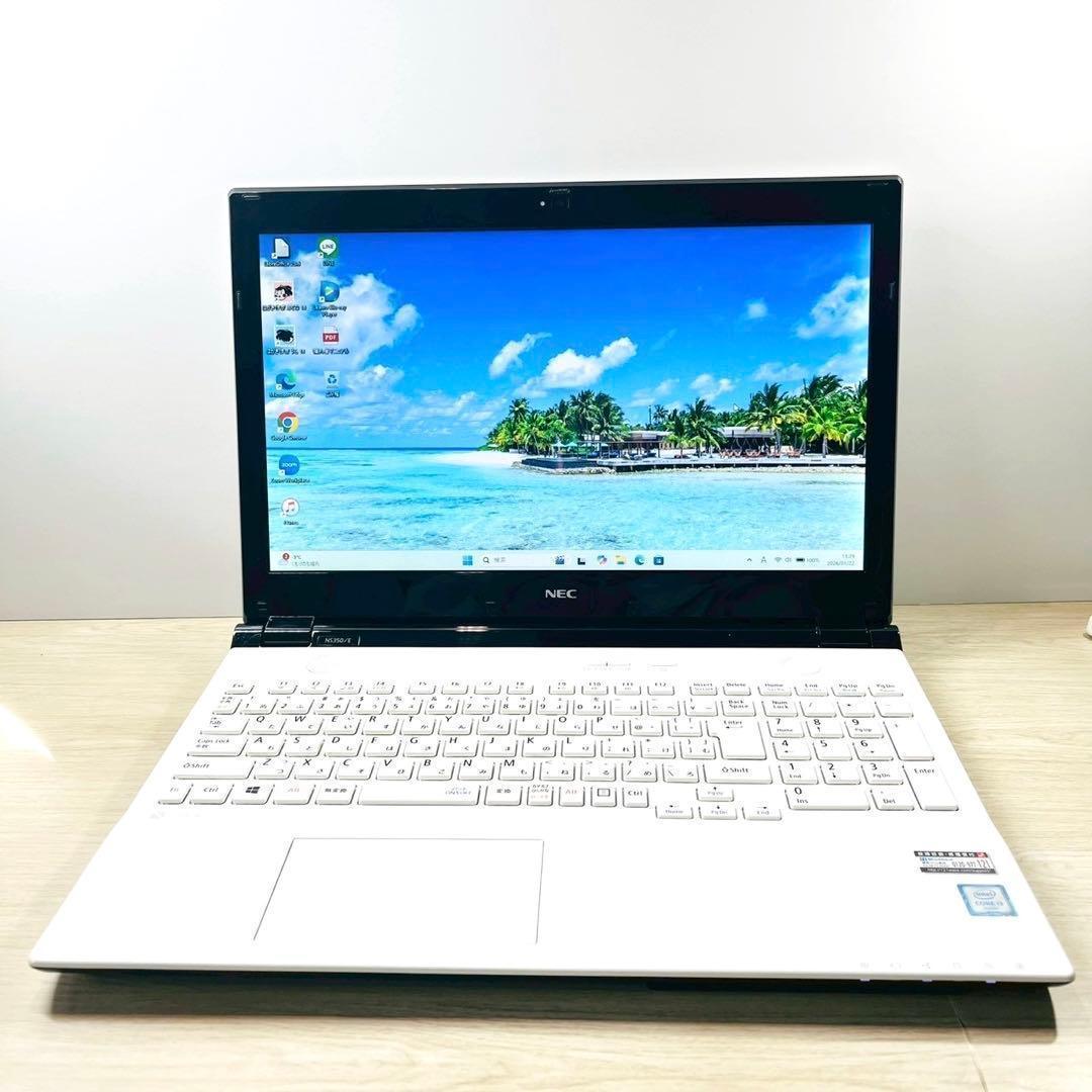 高速SSD✨Windows11 ノートパソコン✨ブルーレイ カメラ 白 カメラ