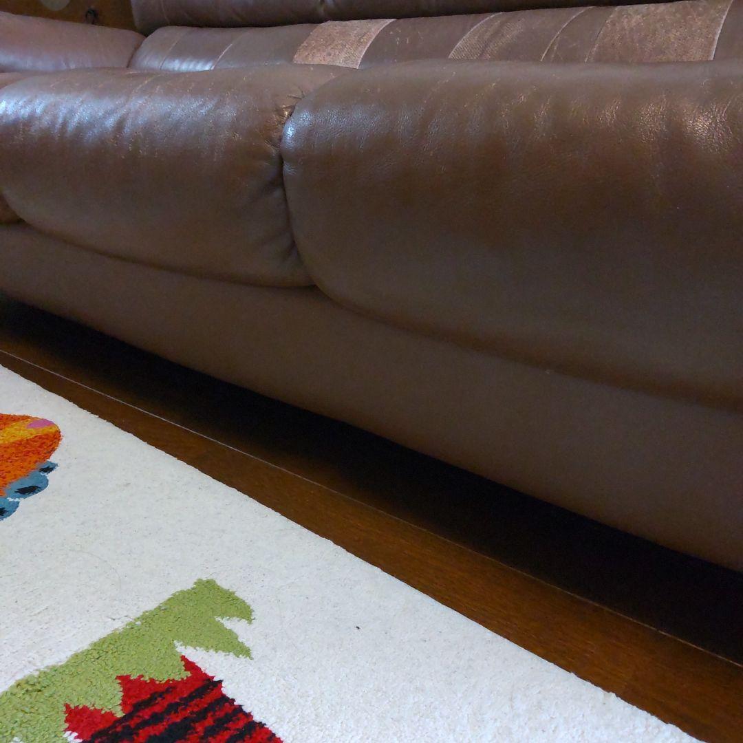 カリモク　3人掛けソファー