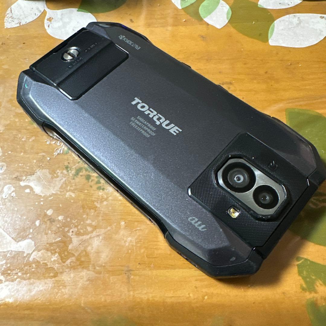 SIMフリー　京セラ TORQUE G04 KYV46 ⑨