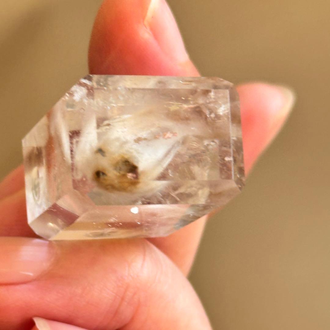 天然石 グリーンクォーツ ネックレス（フェザーインクォーツペンダント付き）