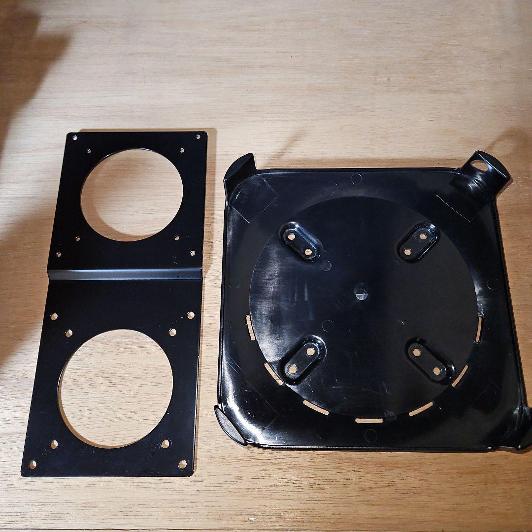 Mac mini 2018 本体 i3 +スタンド