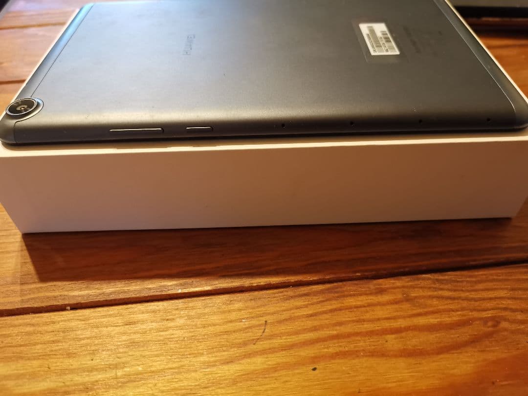 HUAWEI MediaPad M5 lite 8インチ 美品