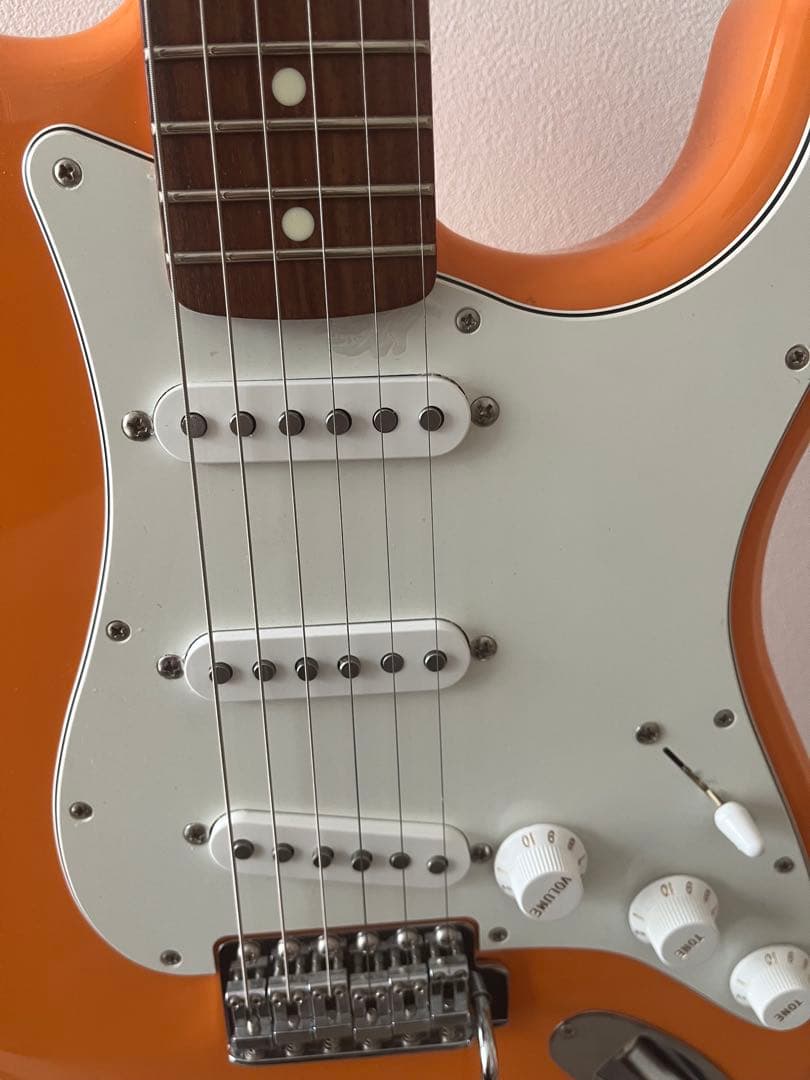 Fender ストラトキャスター　Capri Orange