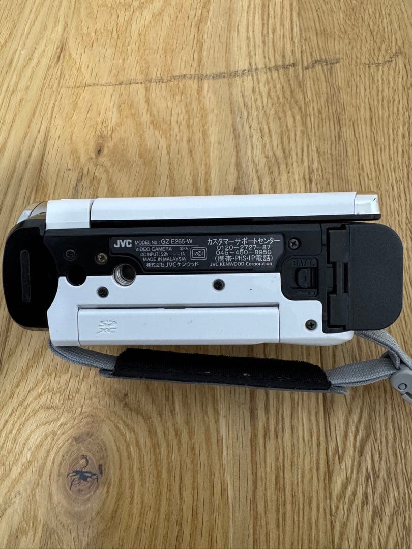 デジカメラまとめ売り 2セット ￼動作確認