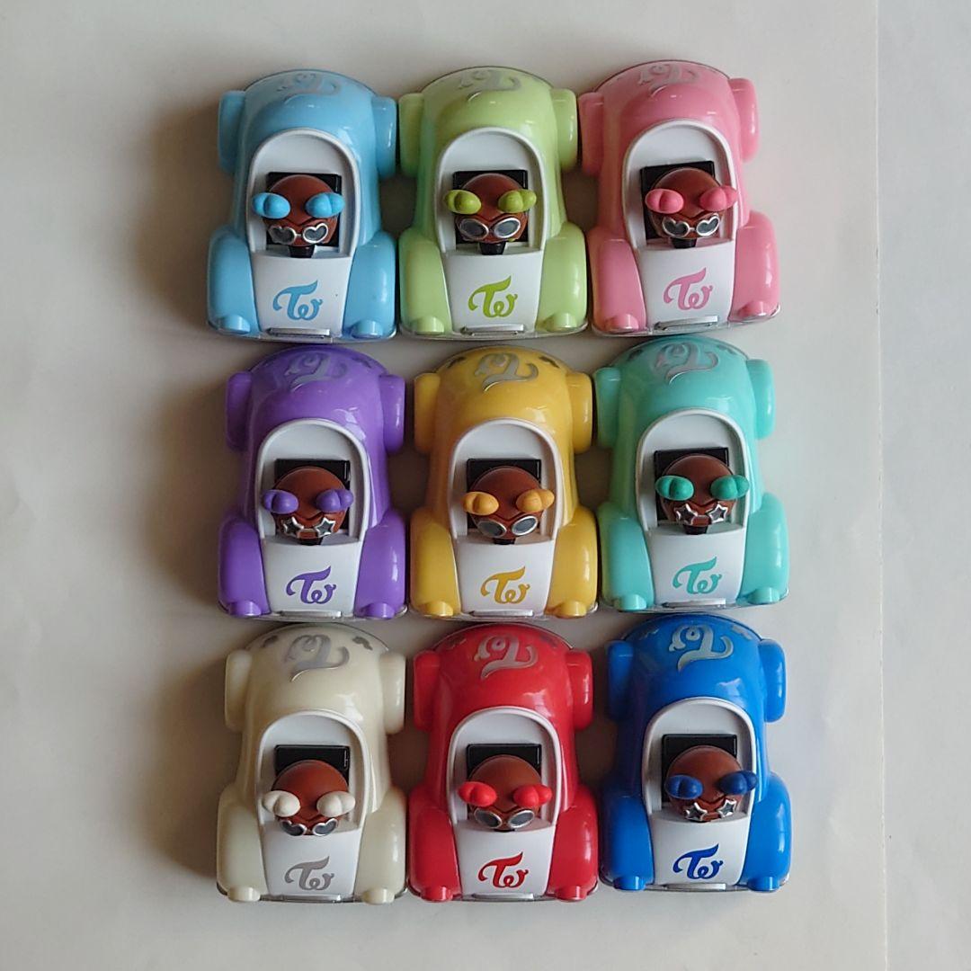 TWICE LOVELYS プルバックカー 9種類 コンプリート セット ガチャ