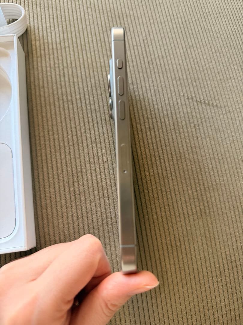 スマートフォン本体 Apple iPhone 15 Pro 256GB