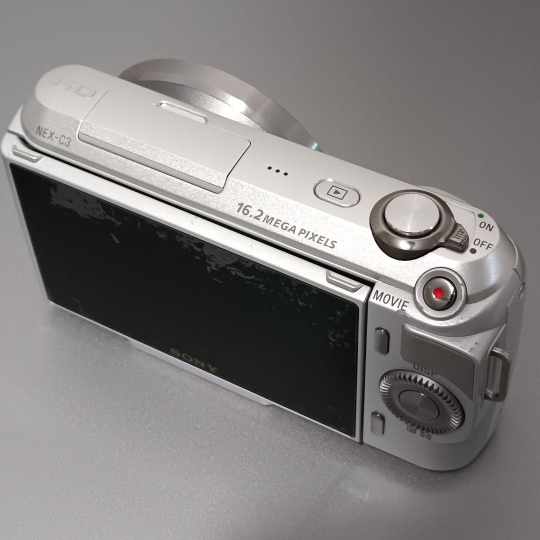 α NEX-C3