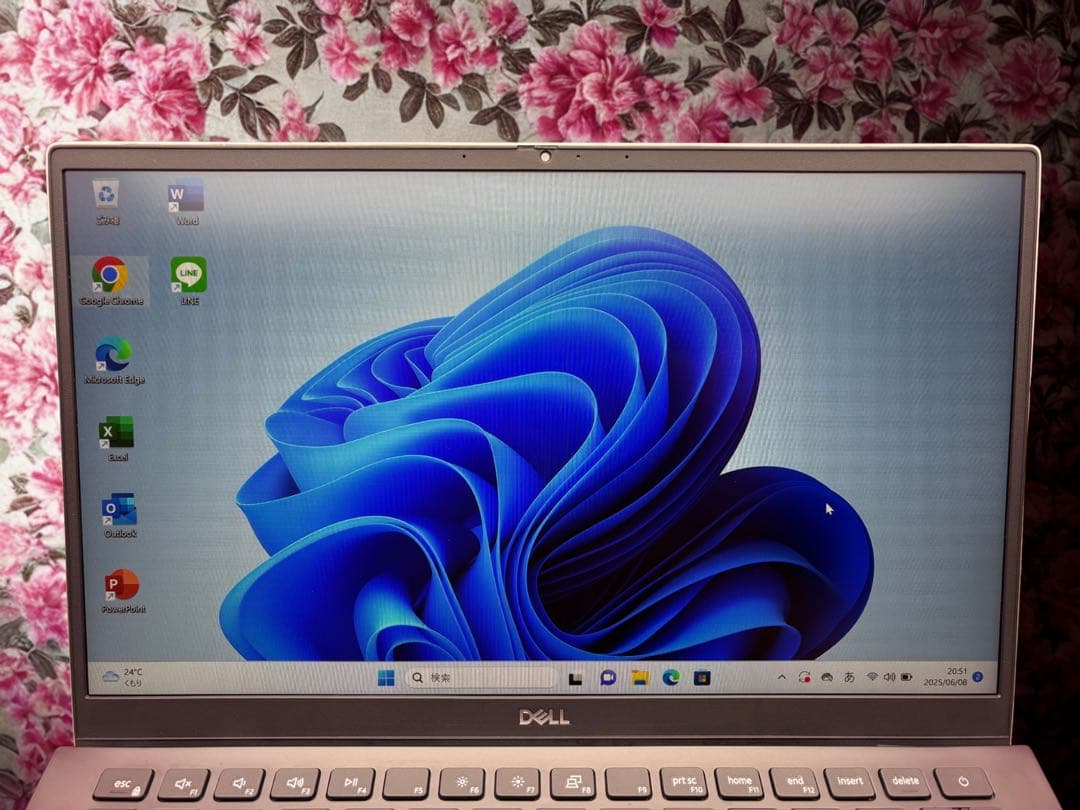 限定値下げ中　DELL Vostro 5300