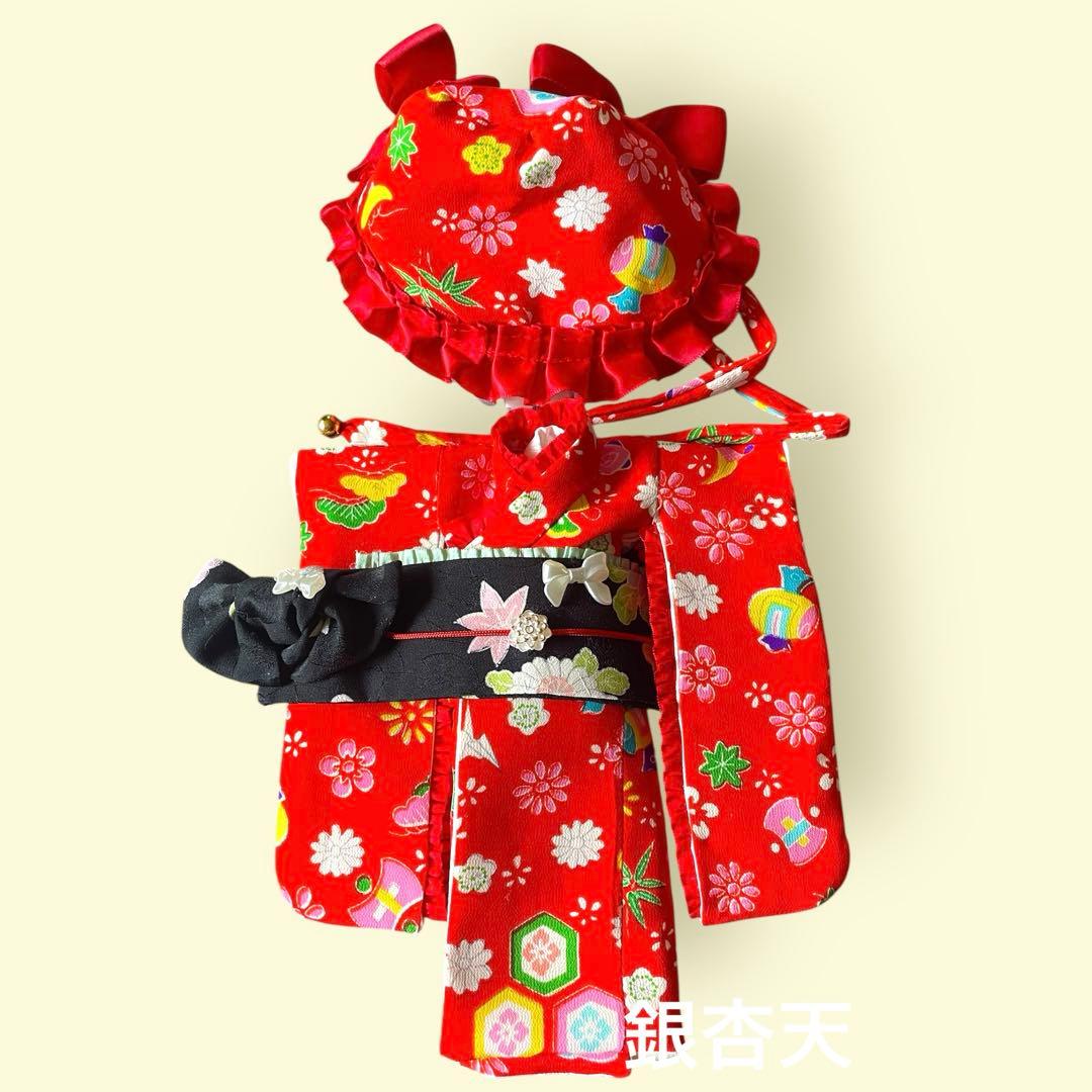 ブライス着物　赤ボンネットのお振袖