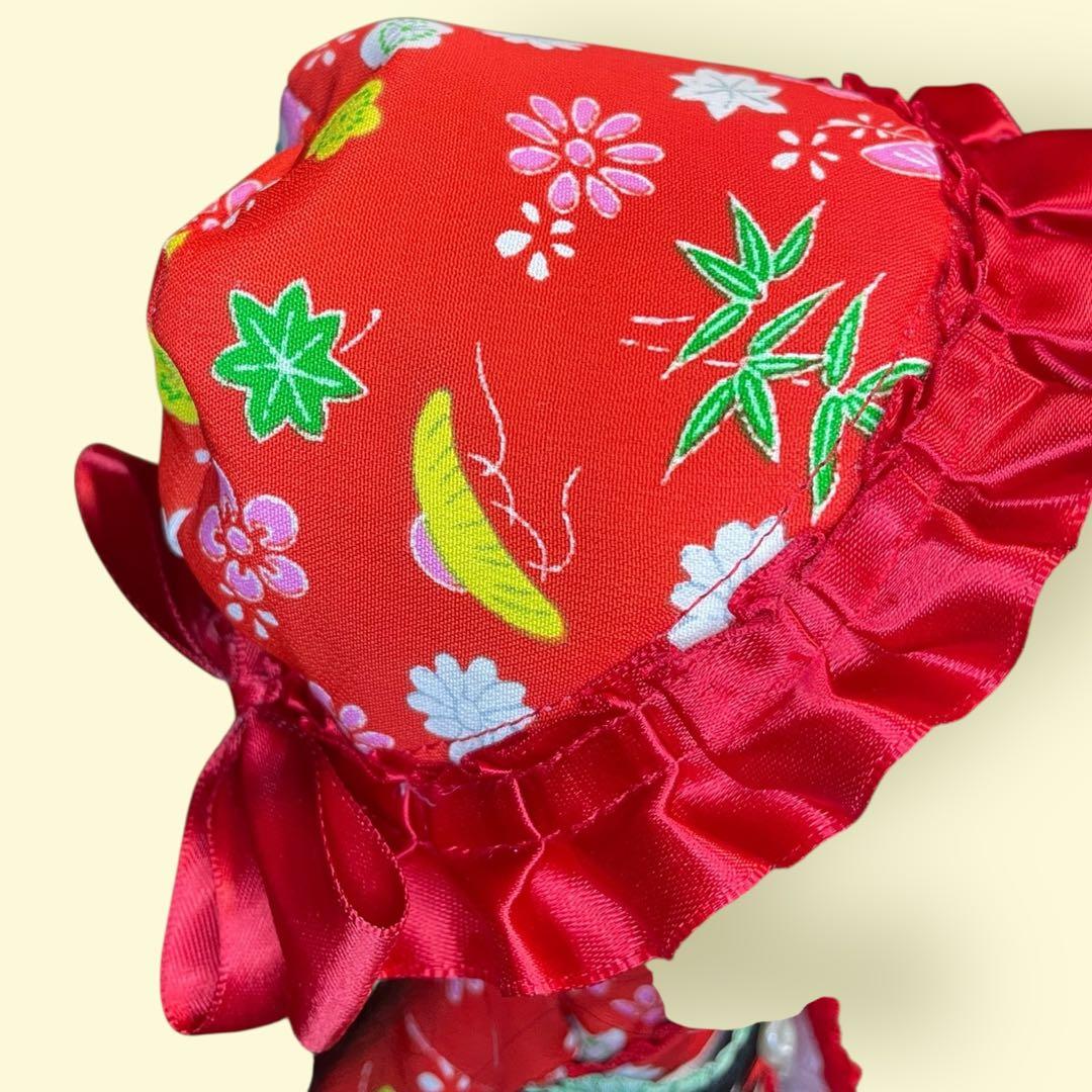 ブライス着物　赤ボンネットのお振袖