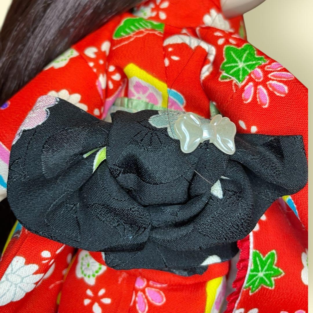 ブライス着物　赤ボンネットのお振袖