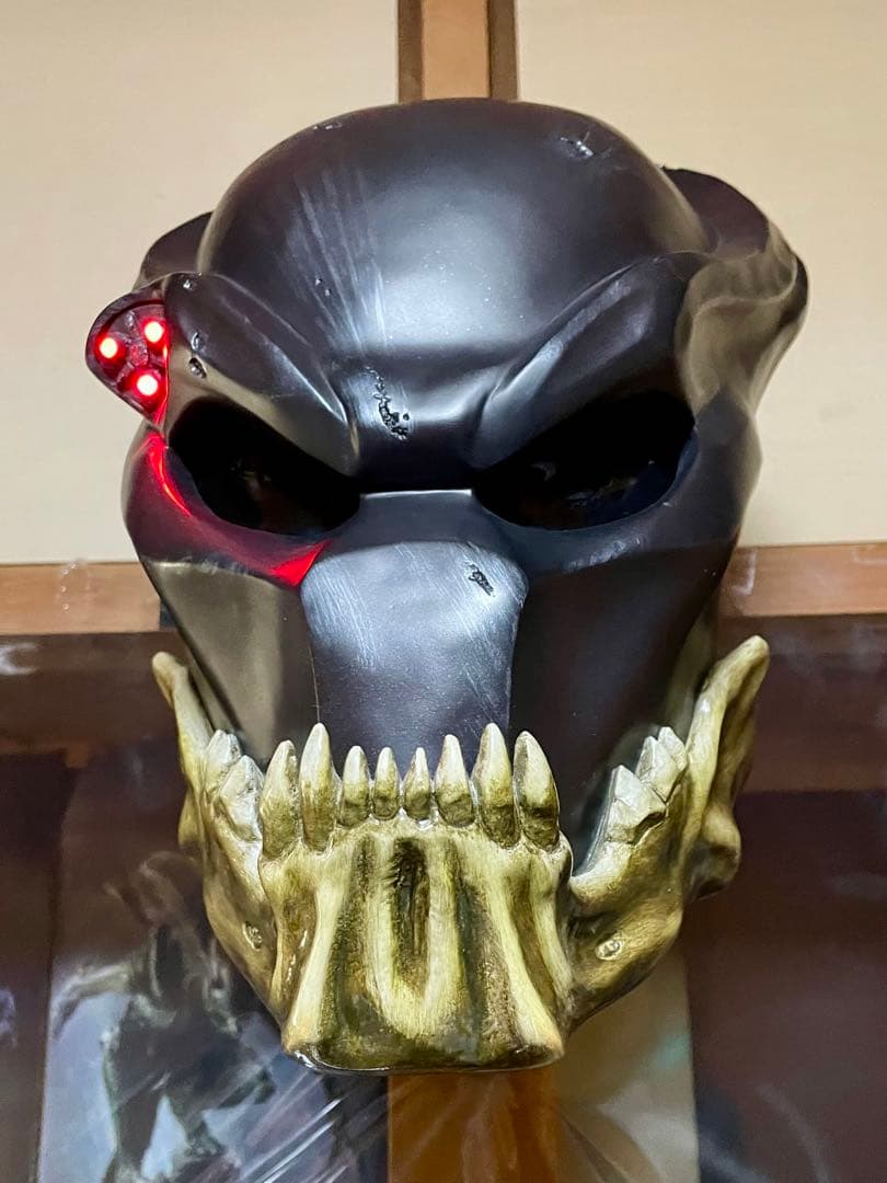 【希少】サイドショウ プレデターズ バーサーカー・プレデター マスク レプリカ