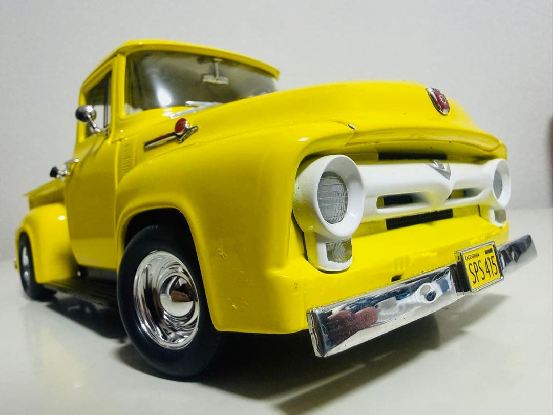 アーテル/'56 Fordフォード PickUpピックアップ アメグラ 1/18