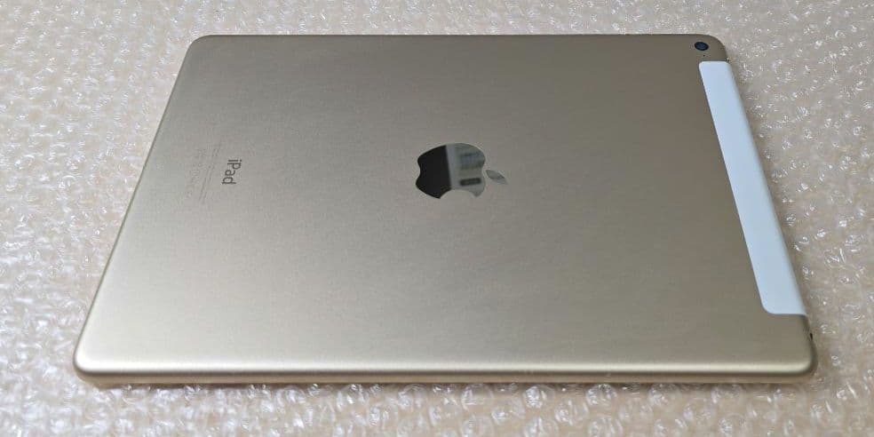 メ*ソ様 iPad Air 2◼️第2世代◼️Wi-Fi+セルラー版◼️バッテリ