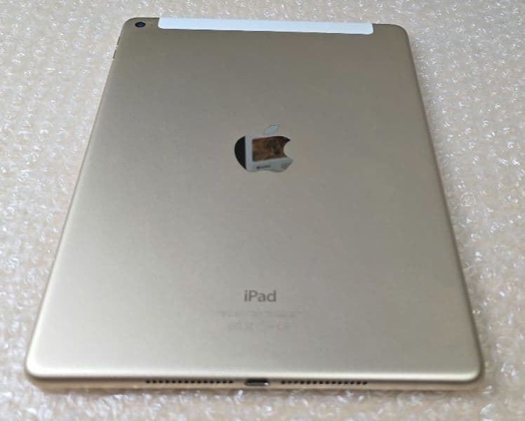 メ*ソ様 iPad Air 2◼️第2世代◼️Wi-Fi+セルラー版◼️バッテリ
