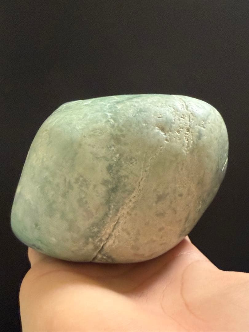 糸魚川翡翠 原石 約1.2kg