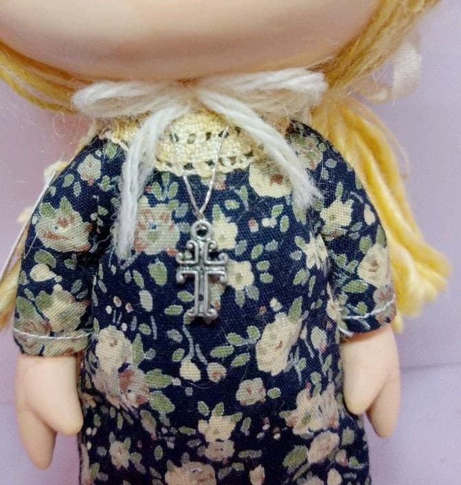ハンドメイド作家さんの人形　アナノベア好きの方