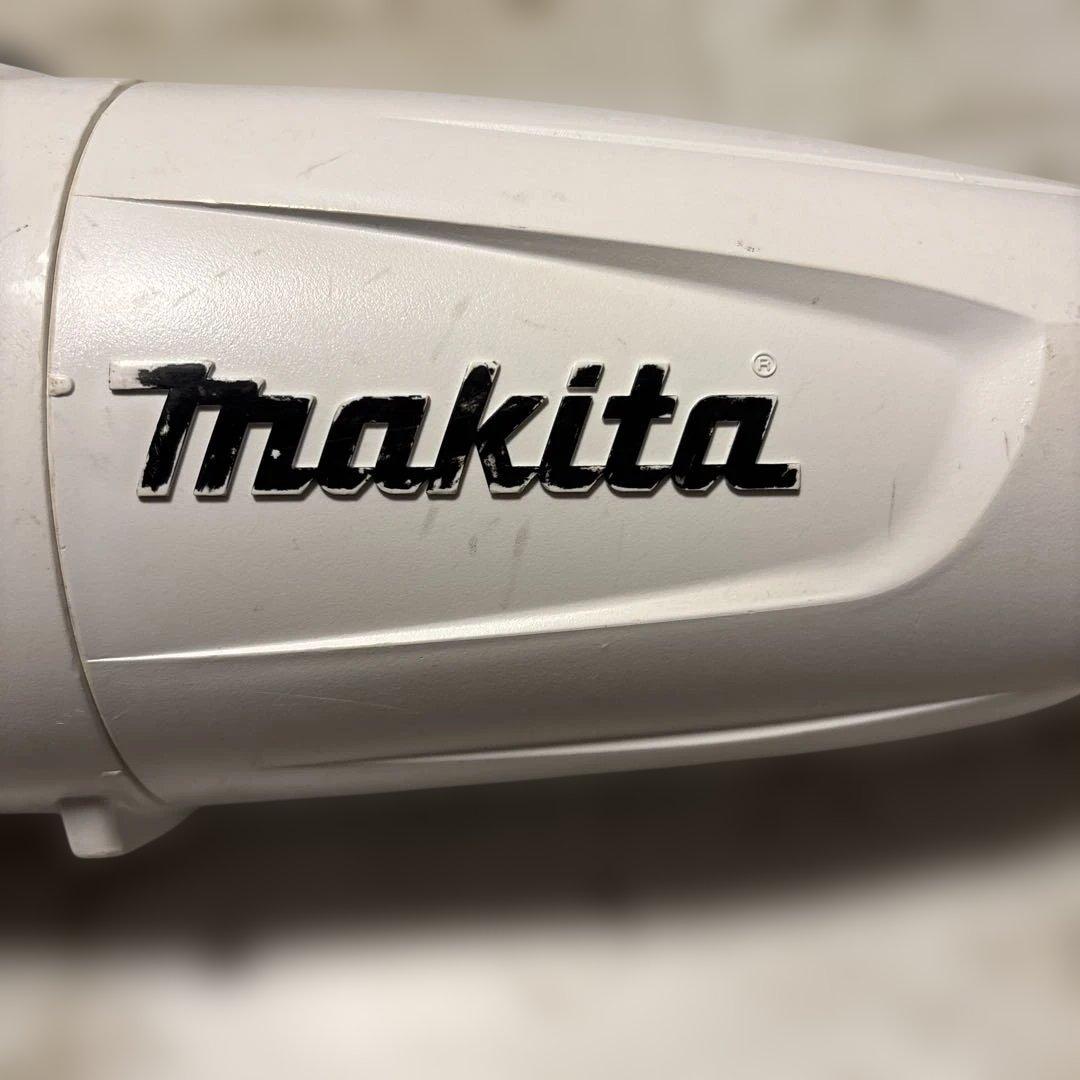 マキタ(makita) 18V充電式クリーナー CL180FD