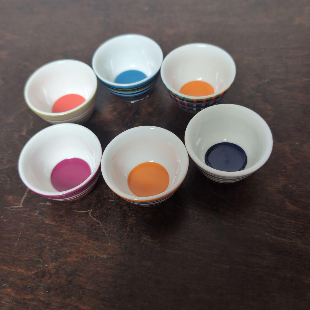 イッタラ　エッグカップ　6個　オリゴ 