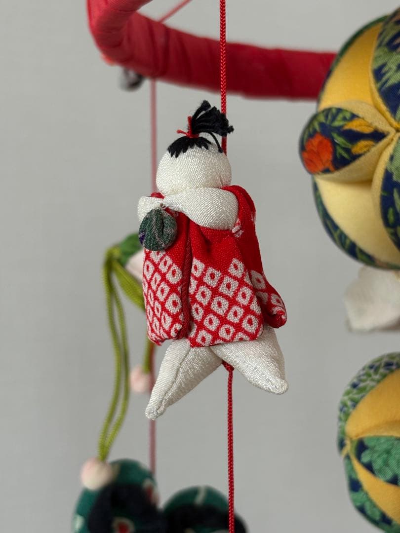 吊るし飾り　桃の節句の輪下げ(中)② 吊るし雛