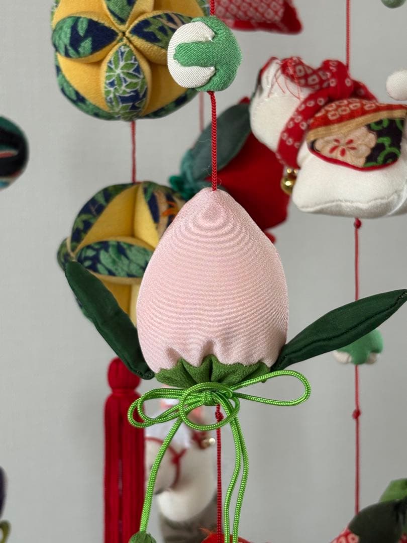 吊るし飾り　桃の節句の輪下げ(中)② 吊るし雛