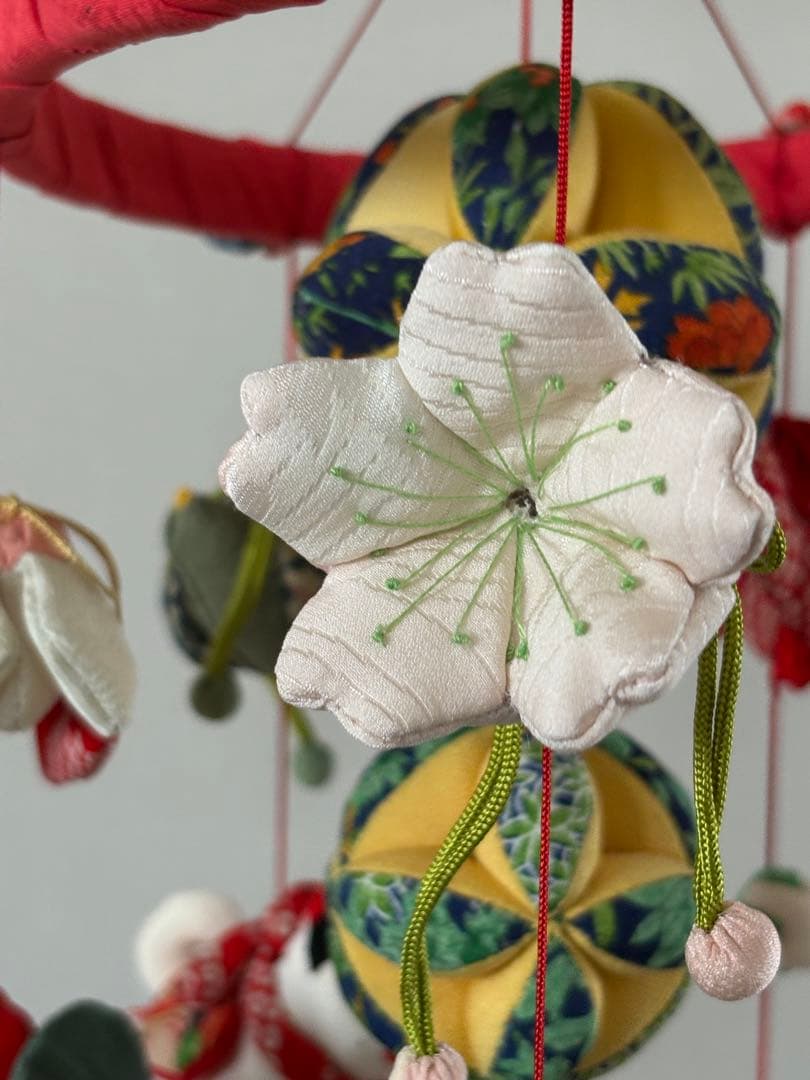 吊るし飾り　桃の節句の輪下げ(中)② 吊るし雛