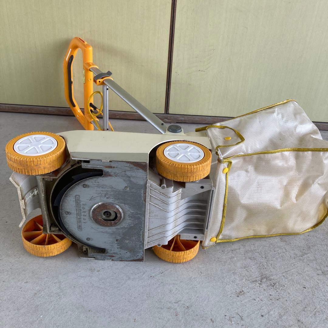 リョービ　芝刈機　L M R2300