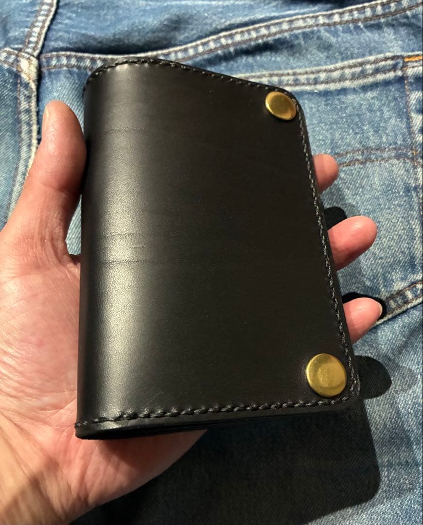 トラッカーウォレット　ミドルサイズ　ブルガロ