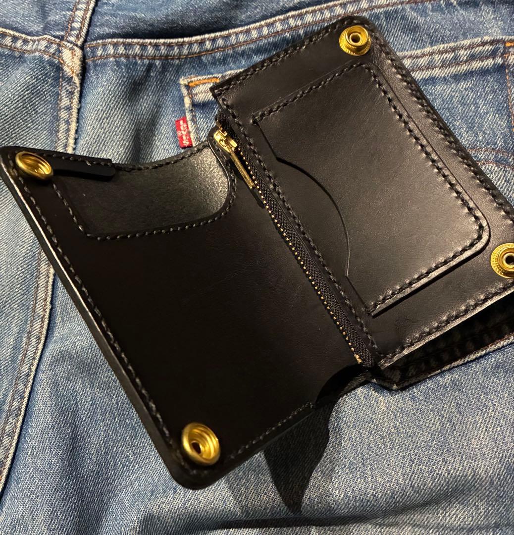 トラッカーウォレット　ミドルサイズ　ブルガロ