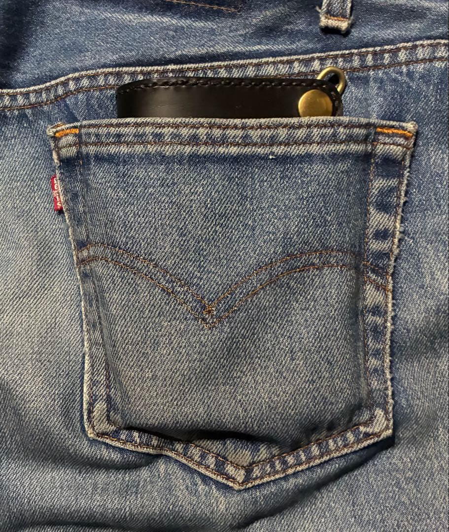 トラッカーウォレット　ミドルサイズ　ブルガロ