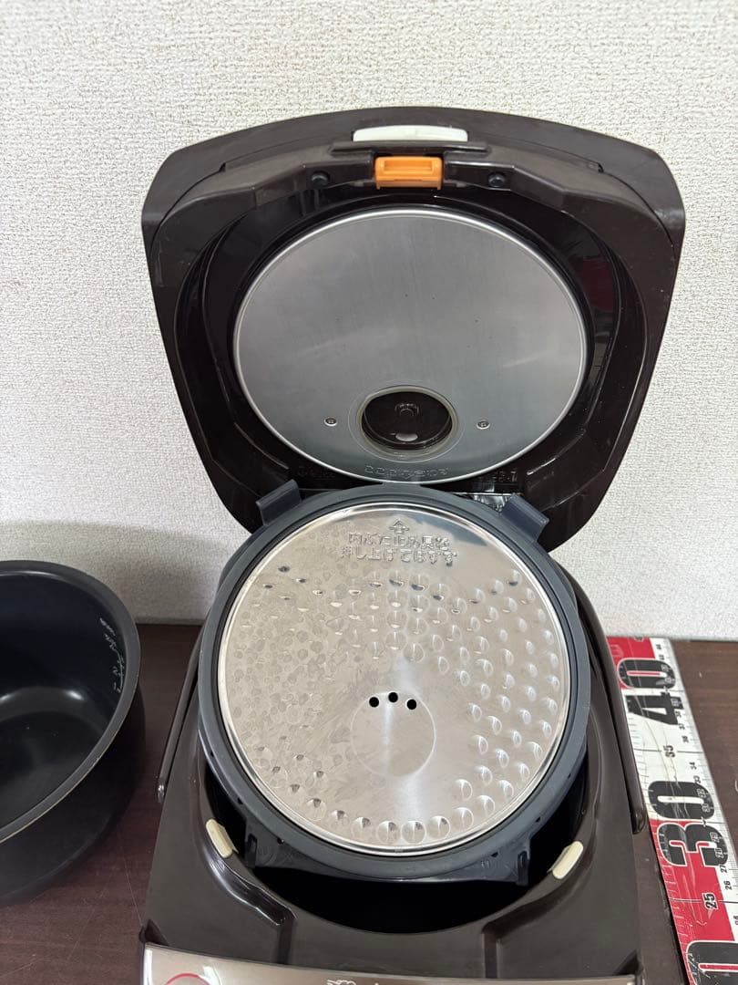 象印　動作確認済　炊飯器　NW-VH10 2021年製　5.5合炊き/E-3