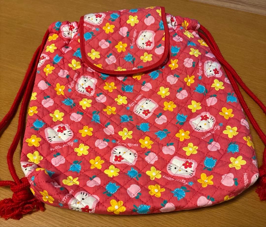 キティ　まとめ売り　ご当地　根付け　巾着　タオル　キーホルダー　ぬいぐるみ