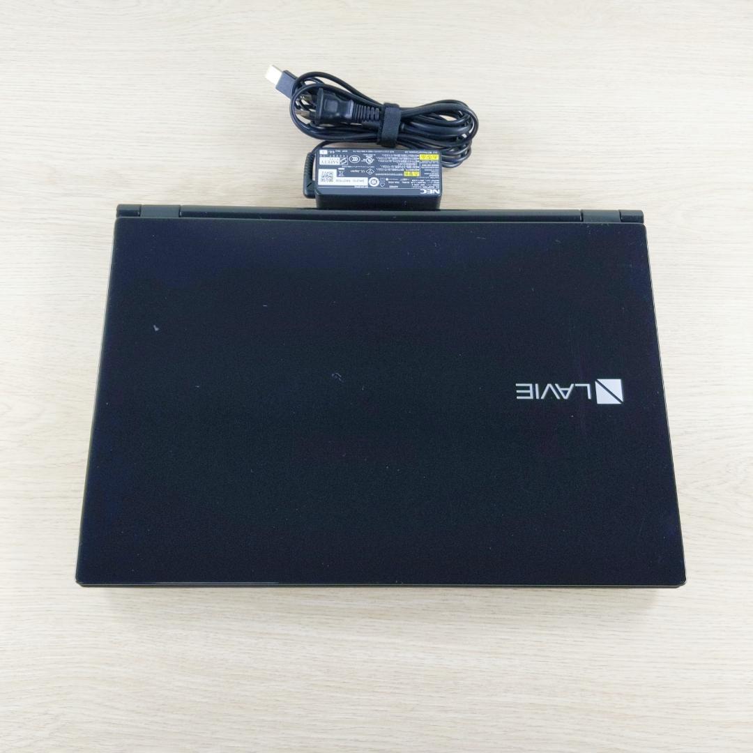 【美品】サクサク快適！SSD256GB メモリ8GB ノートパソコン カメラ付き