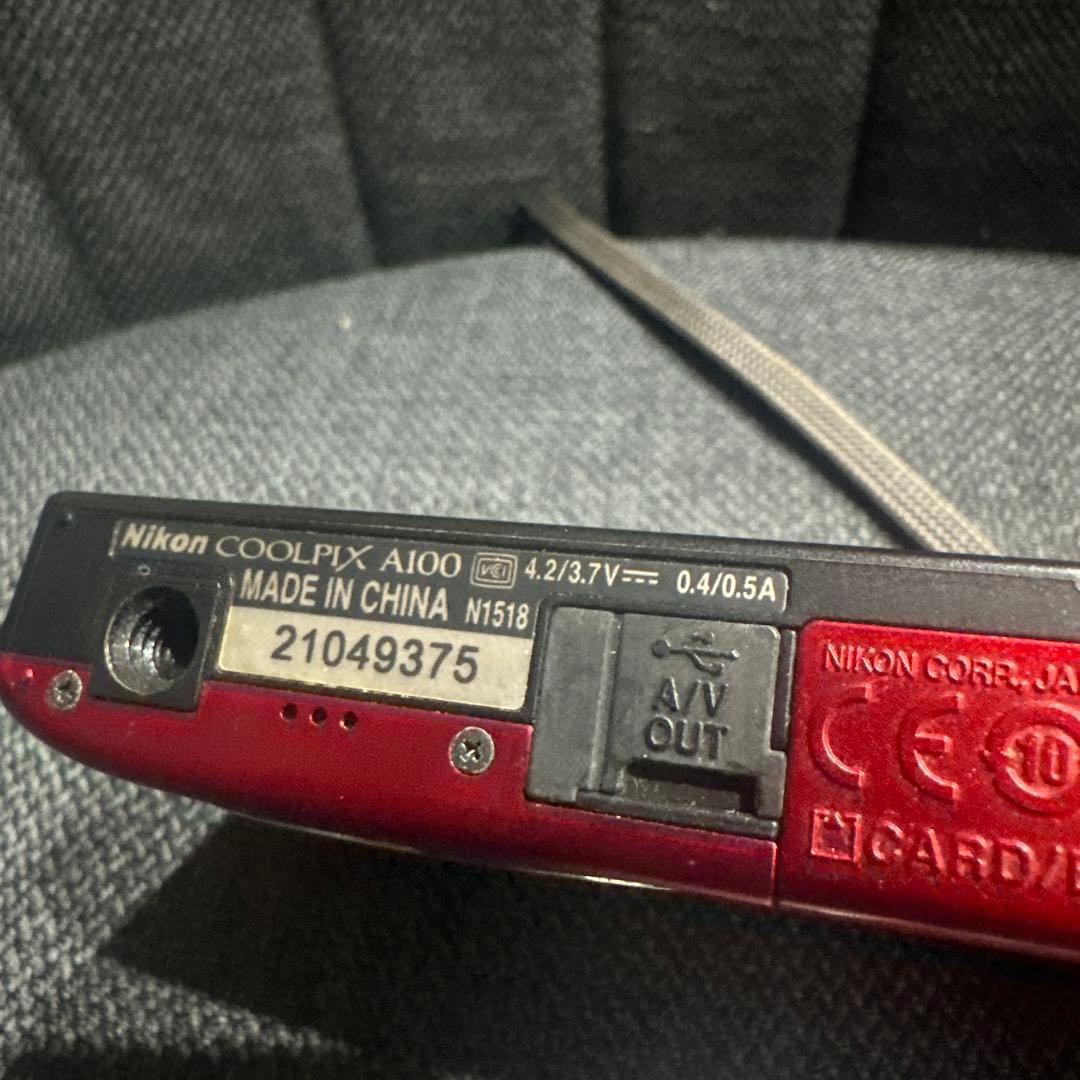 ジャンク　Nikon COOLPIX A100 レッド