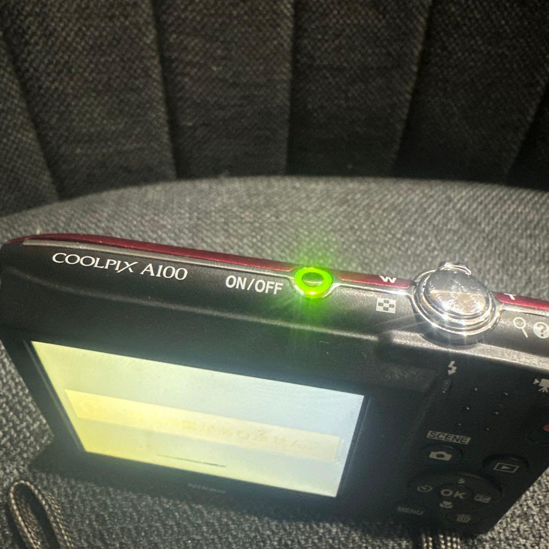 ジャンク　Nikon COOLPIX A100 レッド