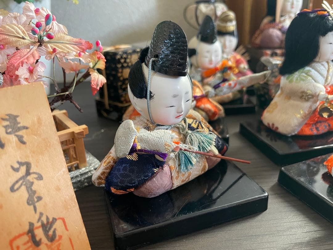 レトロ　アンティーク木目込十五人飾り　コンパクトサイズ雛人形　清峯作