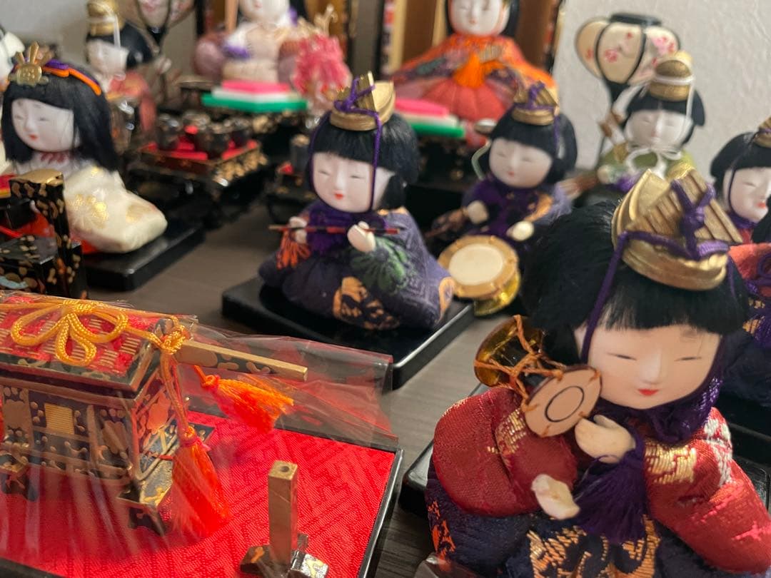 レトロ　アンティーク木目込十五人飾り　コンパクトサイズ雛人形　清峯作