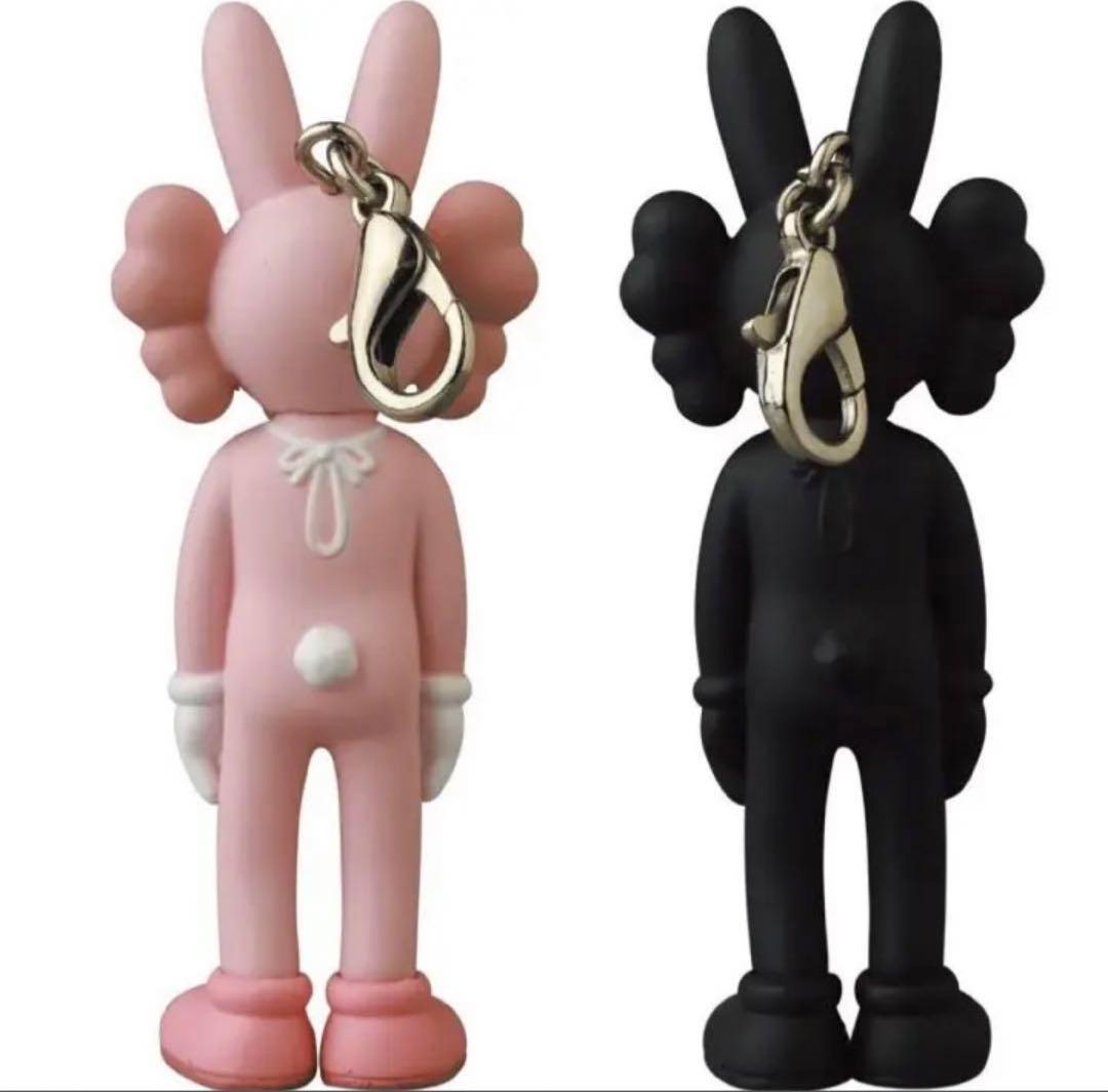 KAWS ACCOMPLICE KEYHOLDER PINK BLACK カウズ