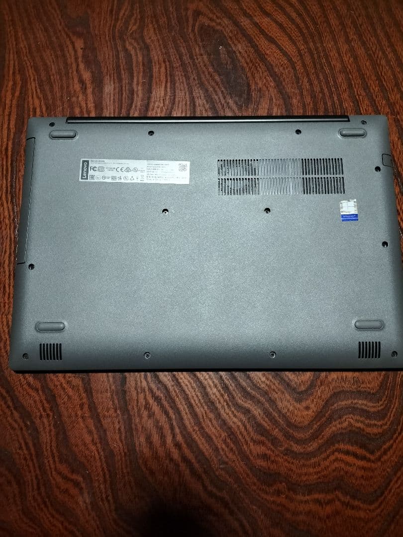 レノボ ほぼ新品　使用131時間　エクセル　ワード　匿名配送　E2-9000