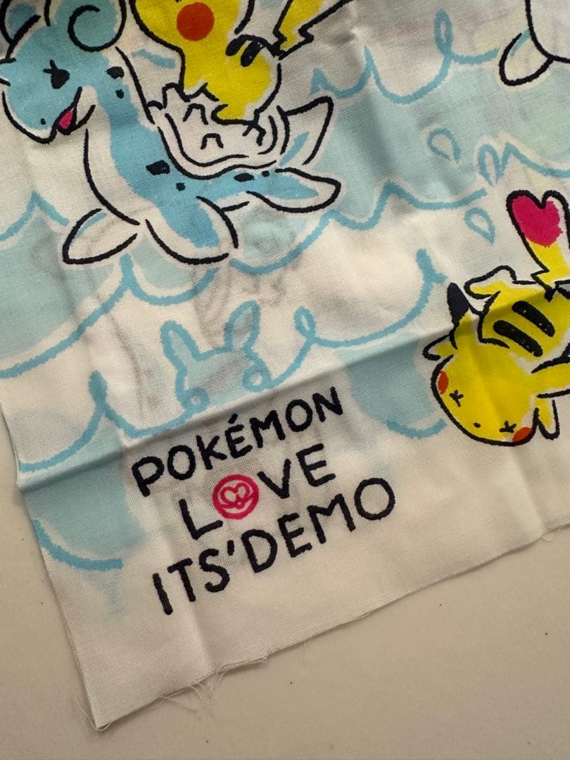 イッツデモ　ポケモン　なみのり柄　てぬぐい