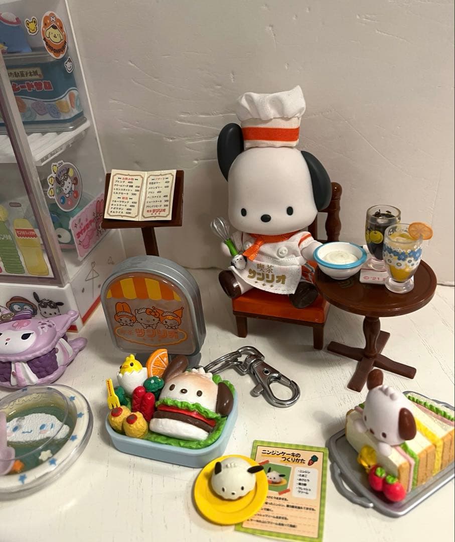 【Sanrio】喫茶サンリオ、さんりお駄菓子本舗他 食べもの色々セット