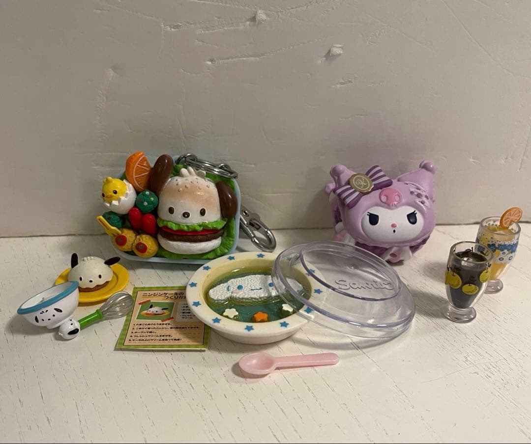 【Sanrio】喫茶サンリオ、さんりお駄菓子本舗他 食べもの色々セット