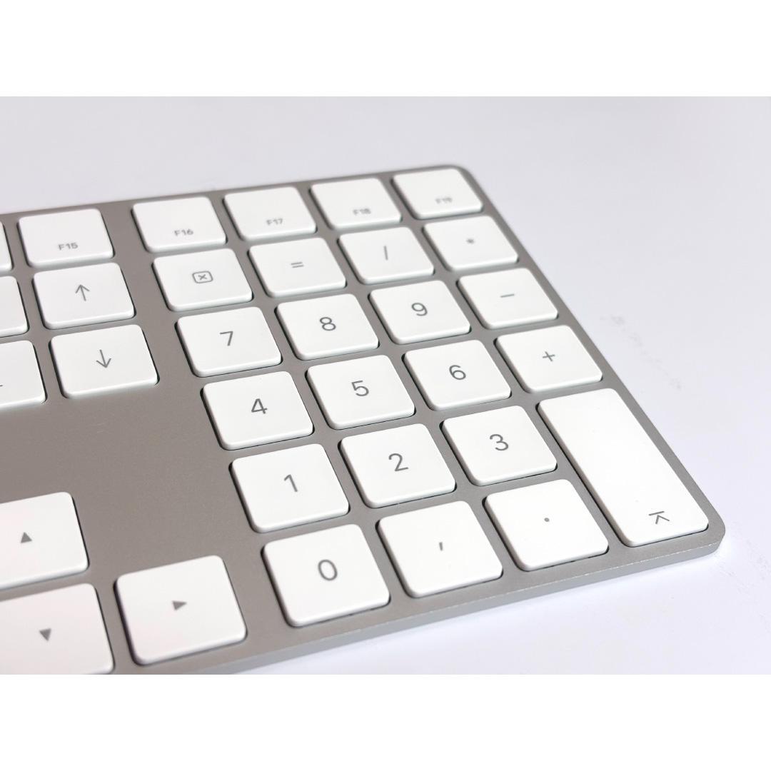 Apple Magic Keyboard（テンキー付き / JIS）美品
